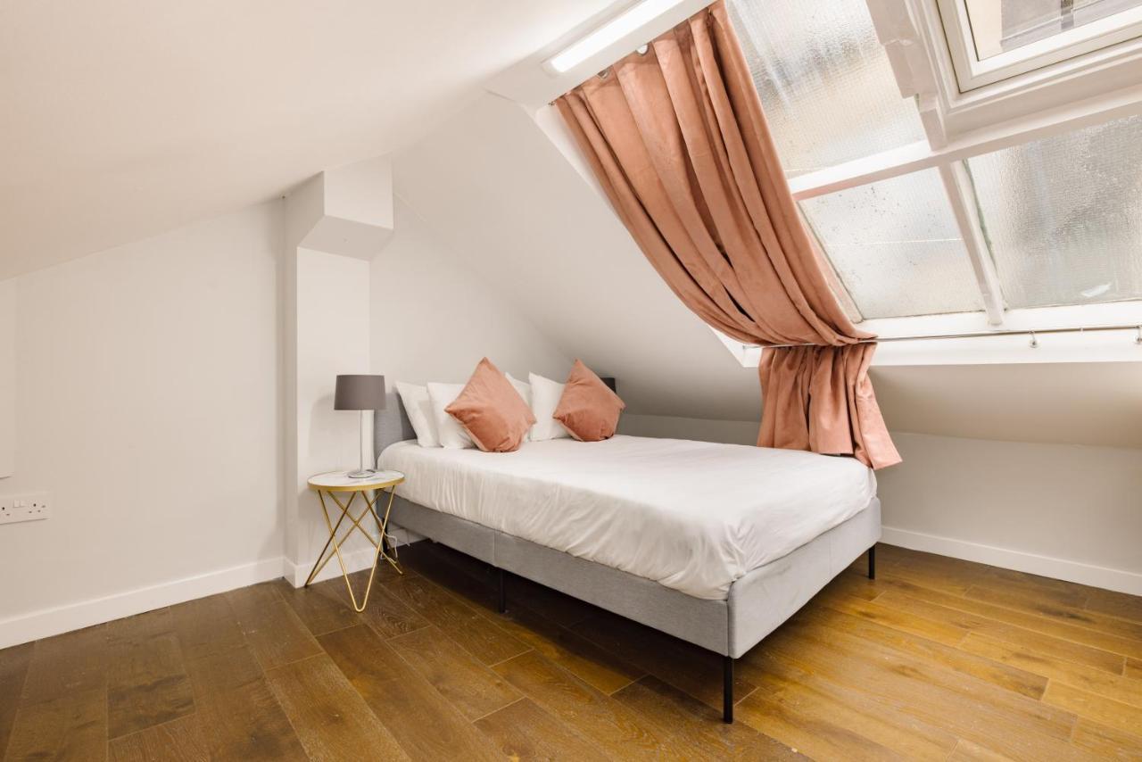 Cityspace Leicester Square Лондон Екстериор снимка